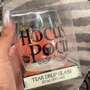 Disney Hocus Pocus Tear Drop glass 20oz